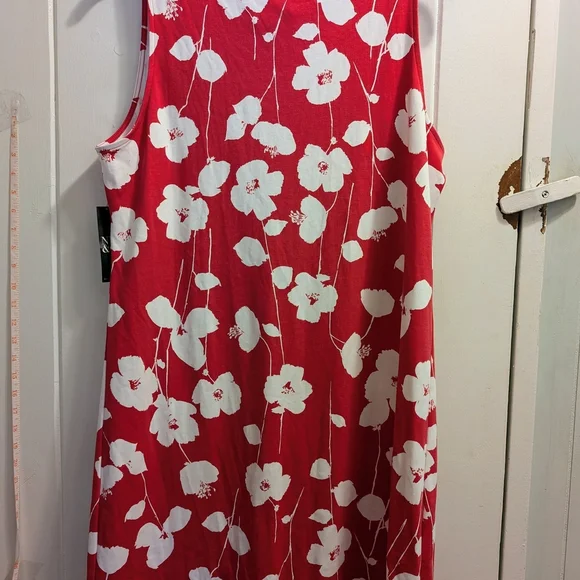 New York & Company XL NWT Red Floral w/ White Poppies Mini Dress - Picture 3 of 5